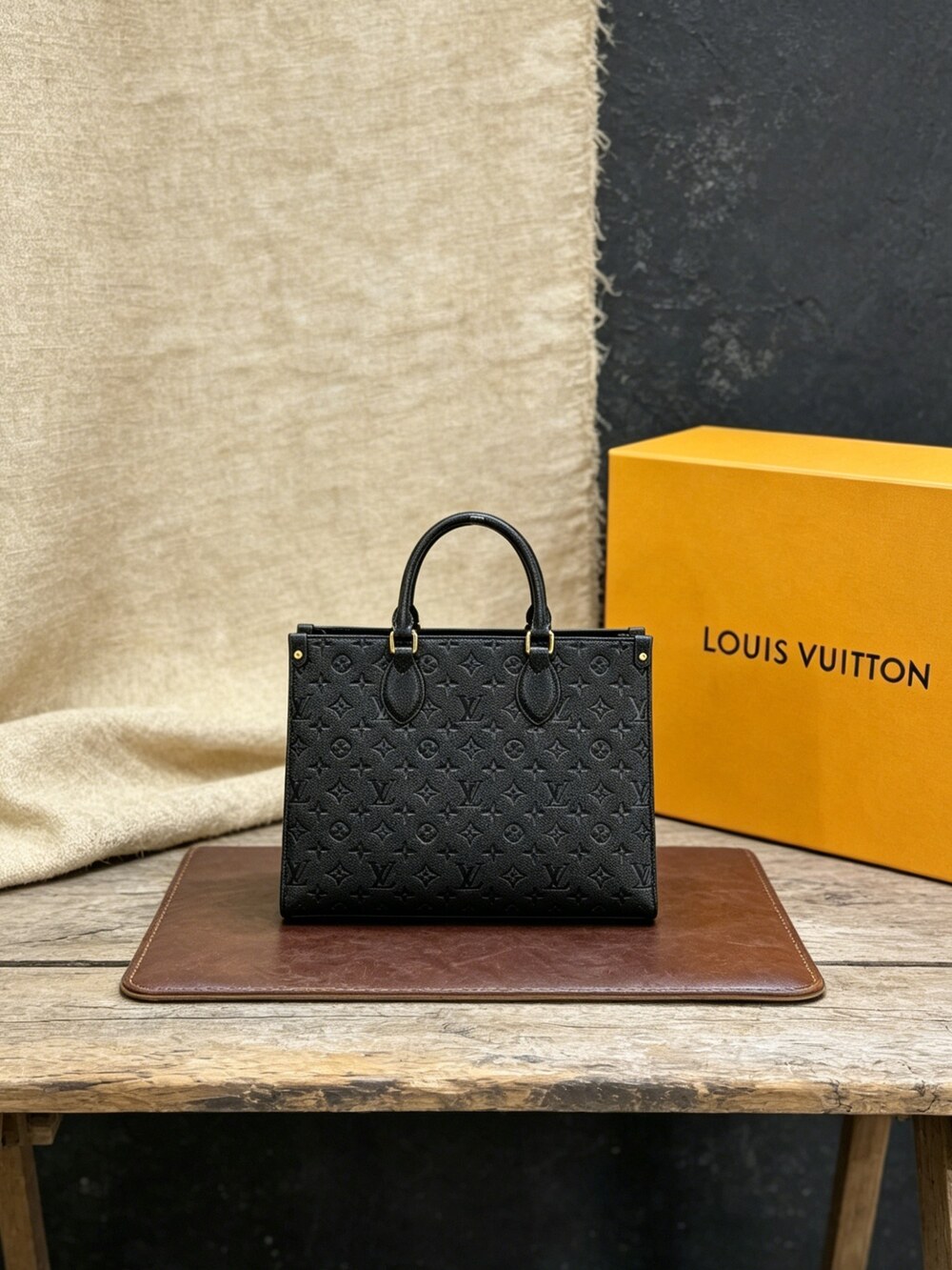 Louis Vuitton OnTheGo MM Bag
